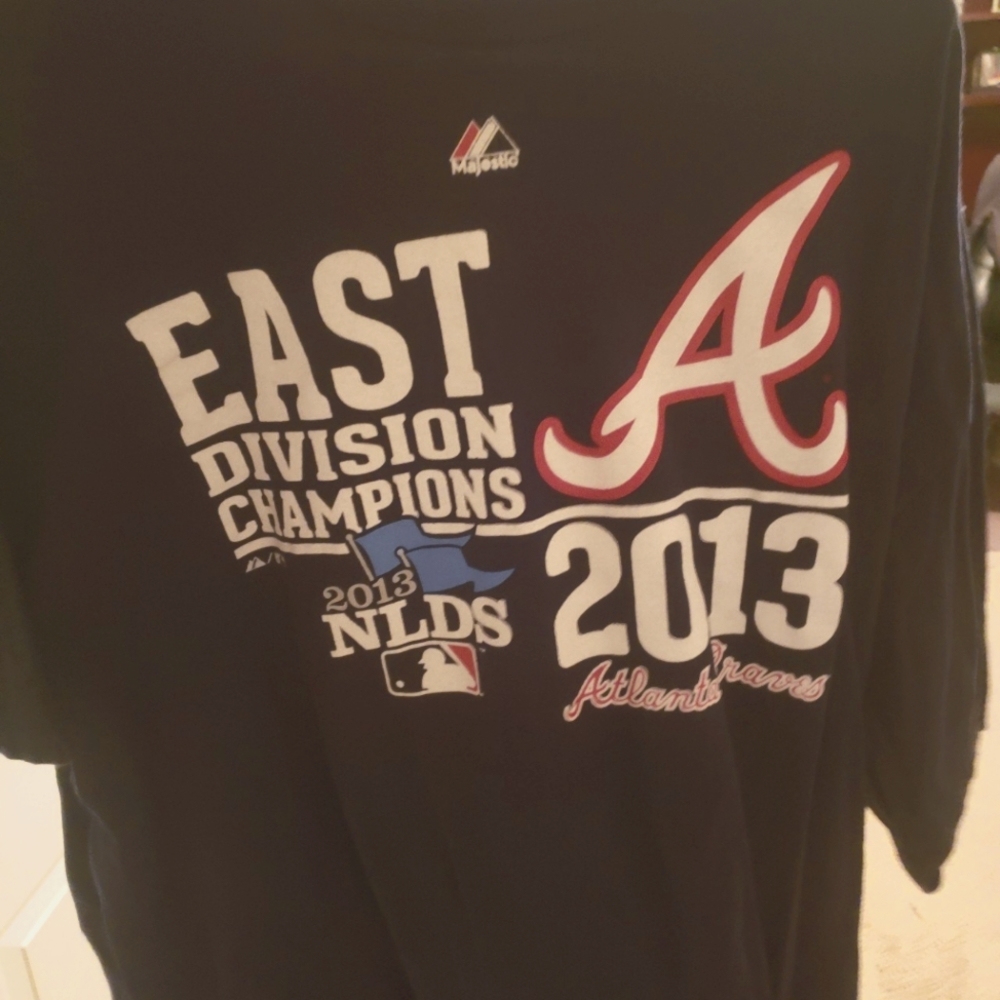 Majestic XL Atlanta Braves NL East Division Champs T-Shirt
